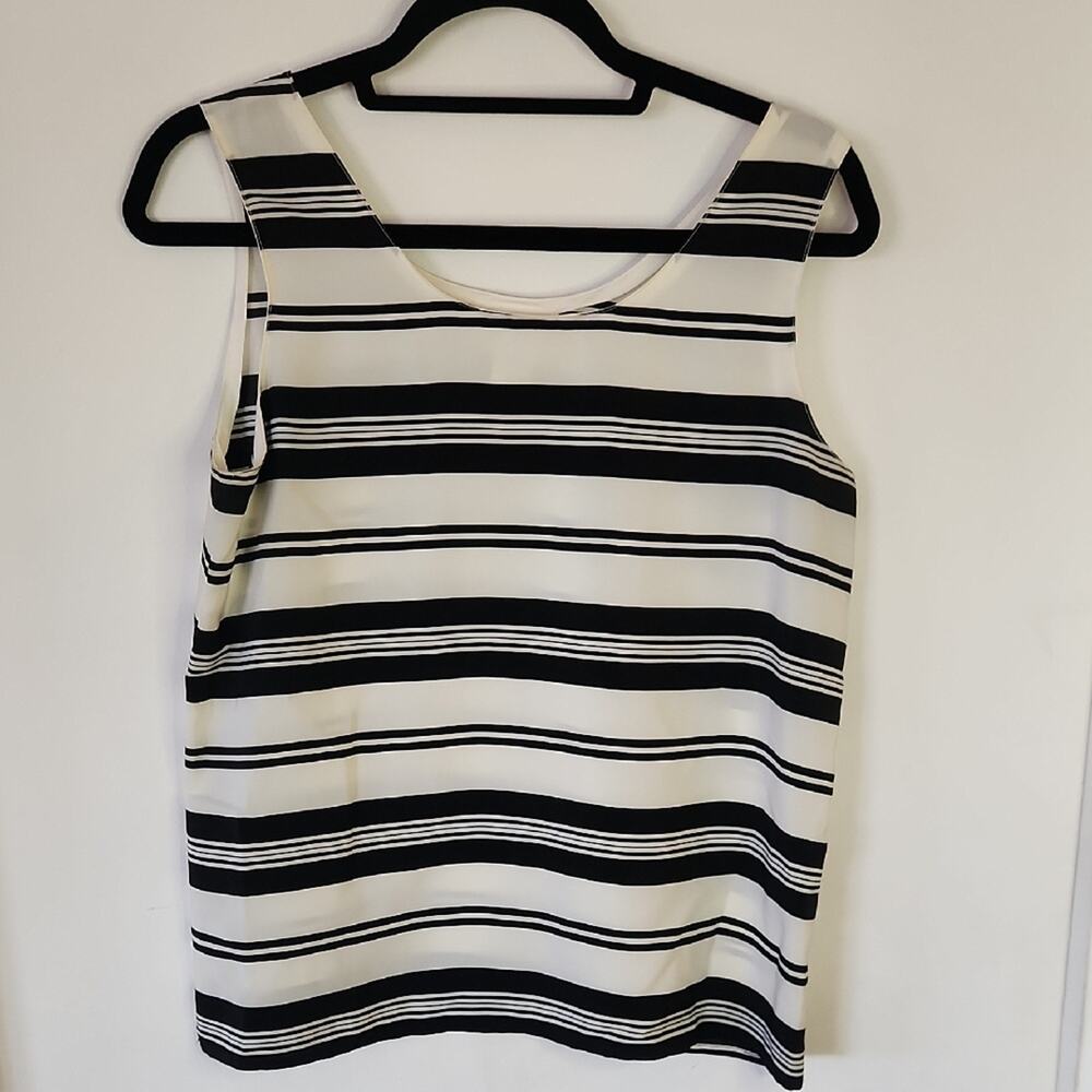 Liz Claiborne Black and White Tank Top